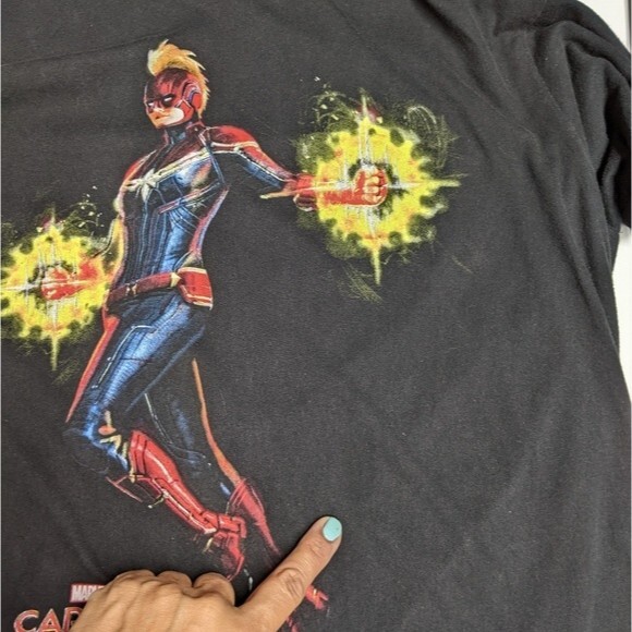 Captain Marvel Shirt Men Large Short Sleeve Crewneck Tee Black L Unisex - Picture 6 of 6